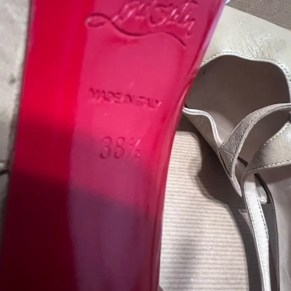 Christian Louboutin Tan High-Heeled Sandals - Picture 6 of 7